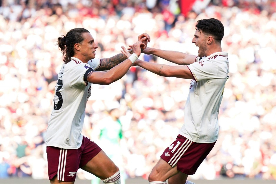 卡拉菲奥里, 刻才展现出, bt