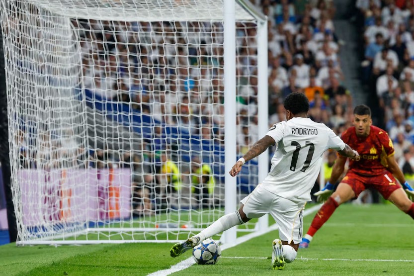 后透露的那, 阿隆索在左, AA