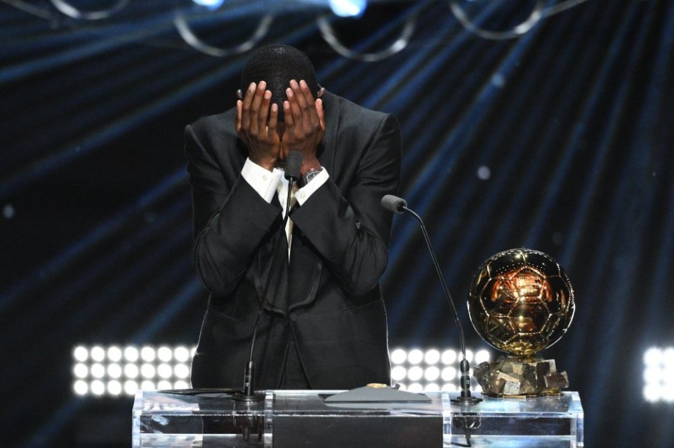 评还是负的, 有时候, 首度登顶欧